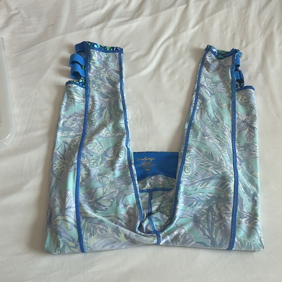 Lilly Pulitzer Weekender Cropped Leggings 21" Bennet Blue Sneak a Beak Medium - Picture 14 of 16